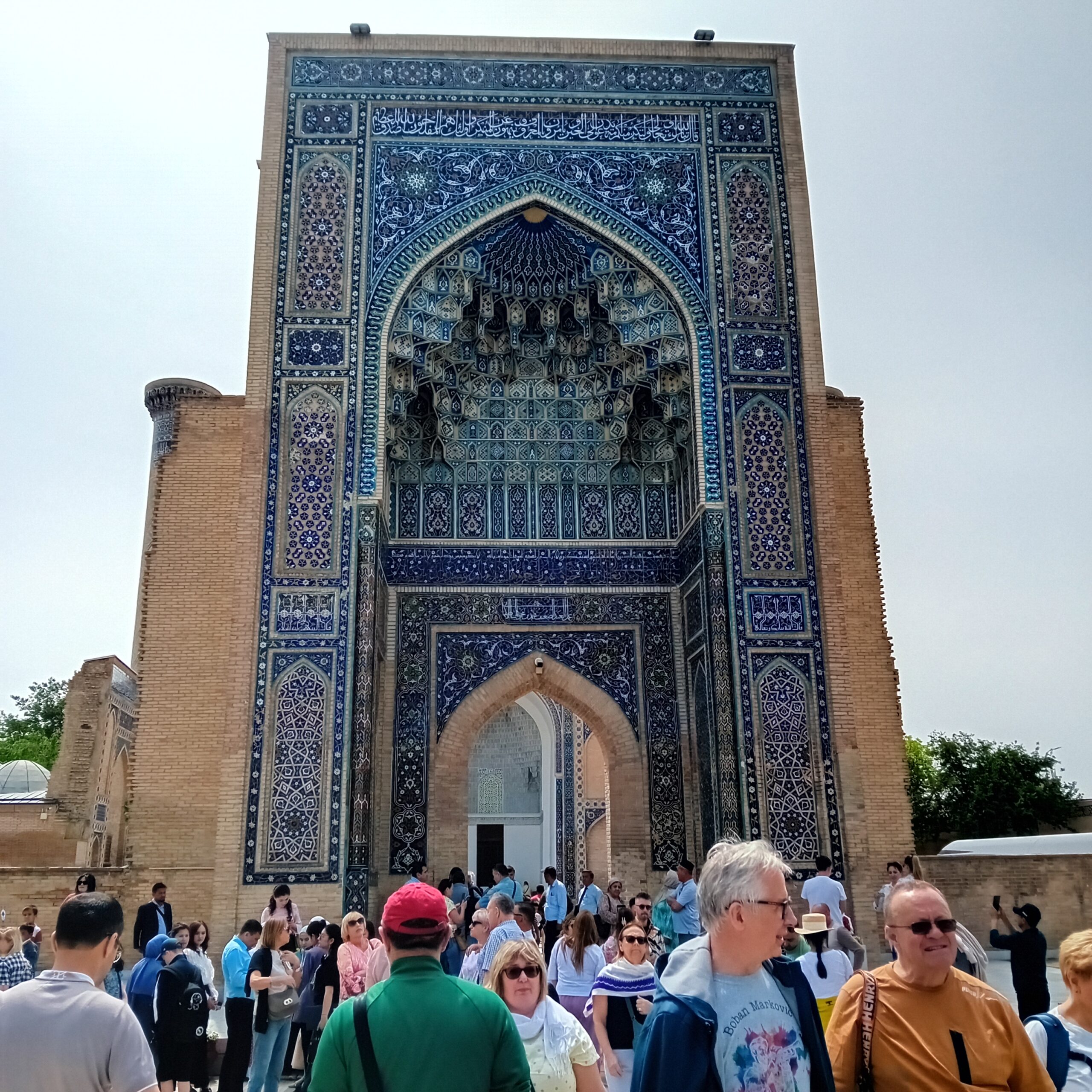 Moschee in Samarkand mit Mosaik